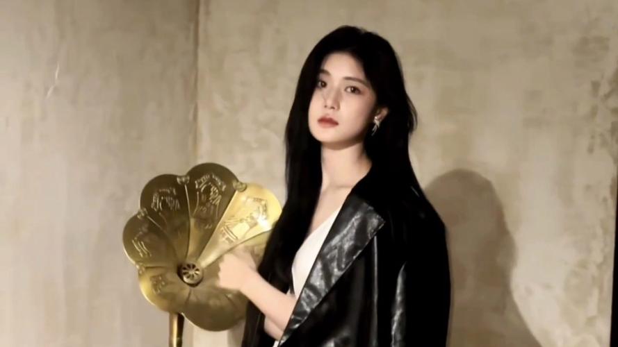 澳门今晚开什么号和陈意涵医美后脸歪了与陈意涵的脸